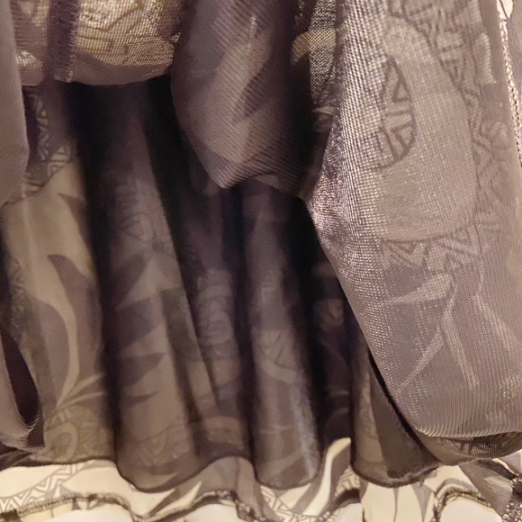 NWT Request Smocked Tribal Strapless Boho Top M - Picture 8 of 8